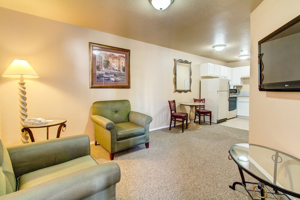 The Rita Suites - photo 20