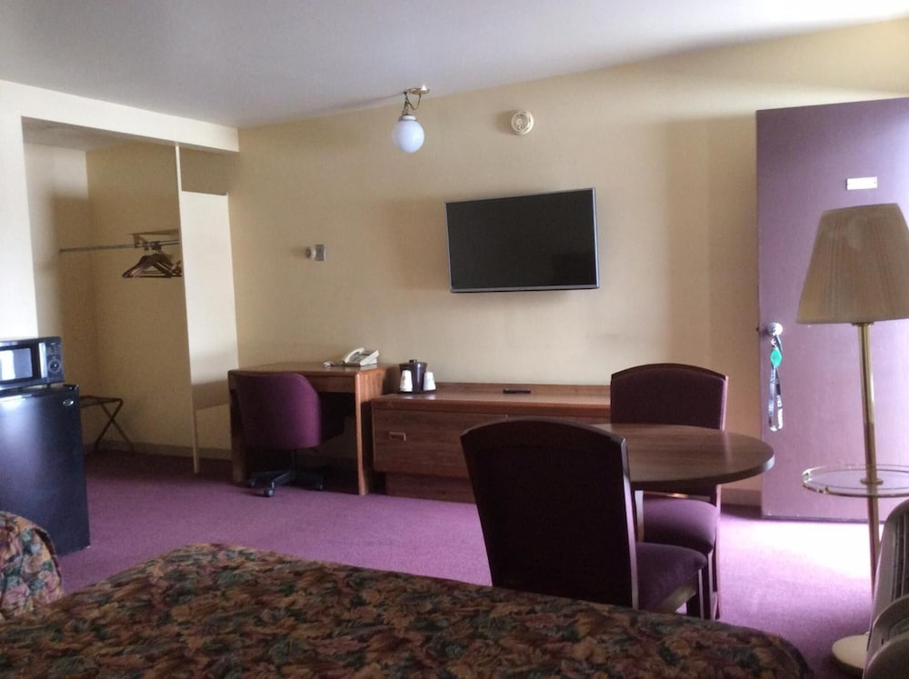Allenwood Motel - photo 19
