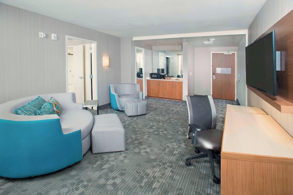 Courtyard by Marriott Redwood City - photo 13