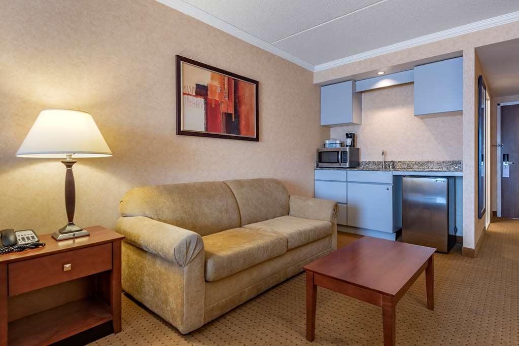 Best Western Plus Oswego Hotel and Conference Center - photo 30
