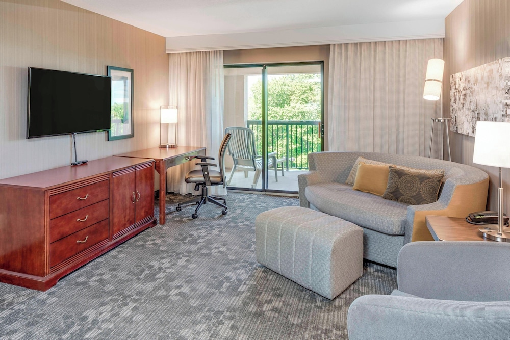 Courtyard by Marriott Cranbury South Brunswick - photo 16