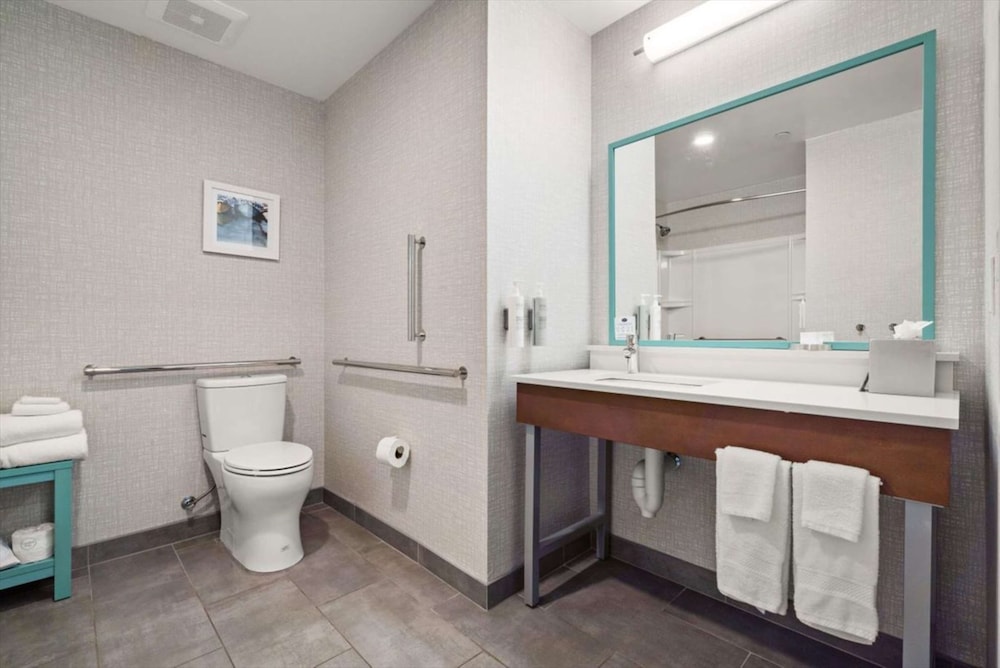 Hampton Inn by Hilton Morro Bay - photo 20