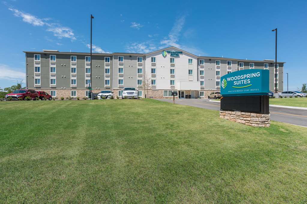 WoodSpring Suites Smyrna La Vergne - photo 2
