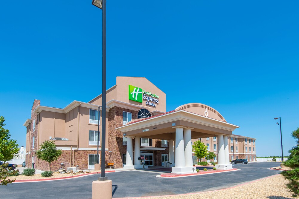 Holiday Inn Express Hobbs - photo 20
