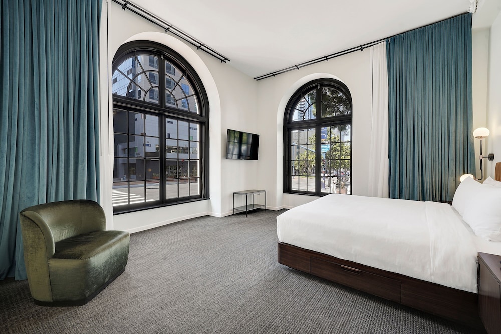 The Guild Hotel San Diego Downtown a Marriott Tribute Portfolio Hotel - photo 8