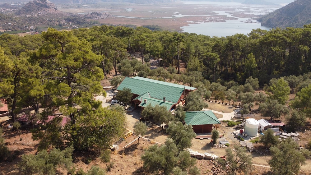 Çandır Resort & Restaurant — hotel in Koycegiz