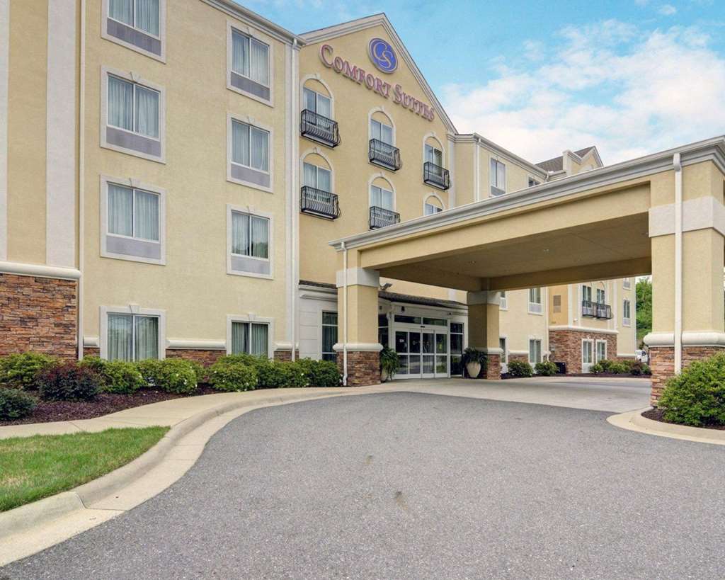 Comfort Suites near Hot Springs Park - photo 2