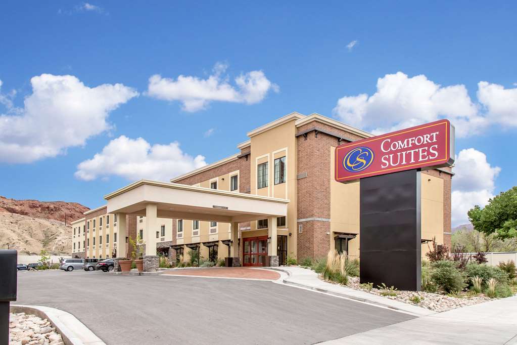 Comfort Suites Moab near Arches National Park — hotel in Moab