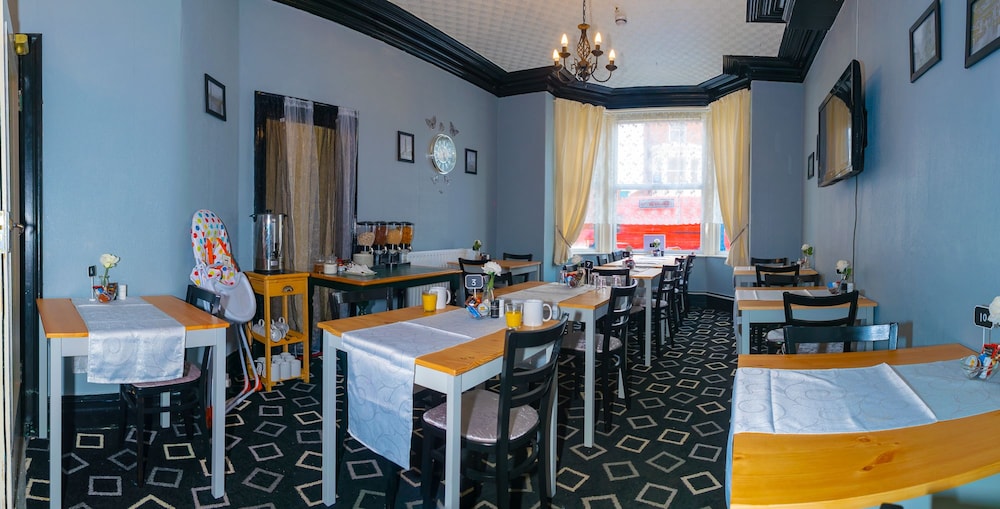 Memphis Hotel - carbon neutral hotel in Blackpool