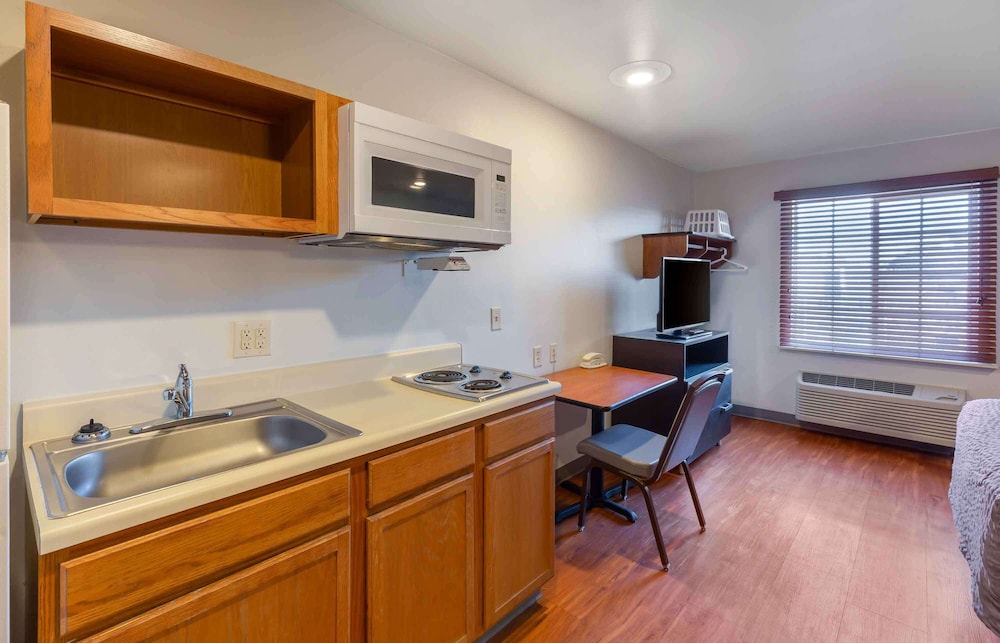 Extended Stay America Select Suites Fayetteville Cliffdale - photo 38