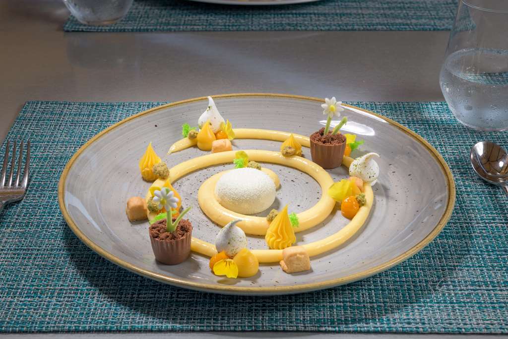 מזון ומשקאות