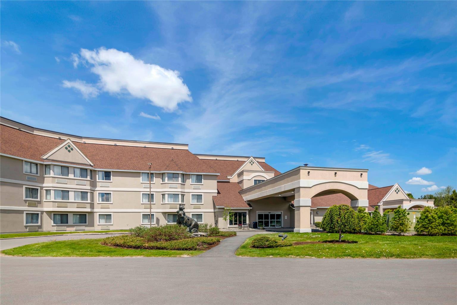 Black Bear Inn an Ascend Collection Hotel — hotel in Orono
