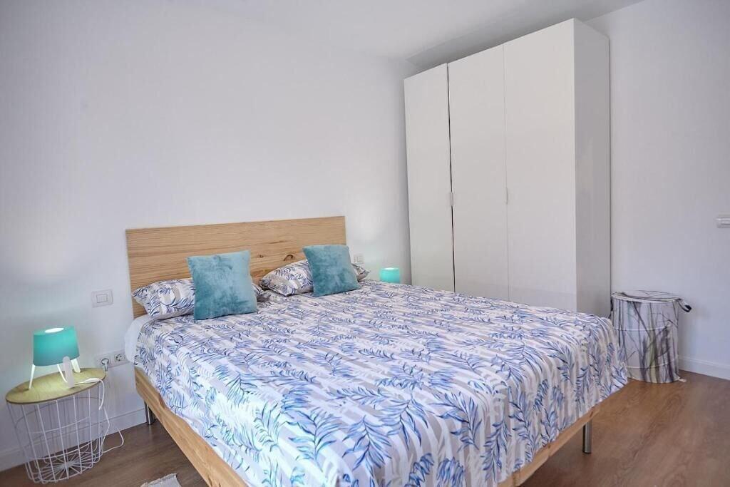 Apartamento Sol y Mar — 4-Star Luxury Hotel in Playa De Las Americas, Spain
