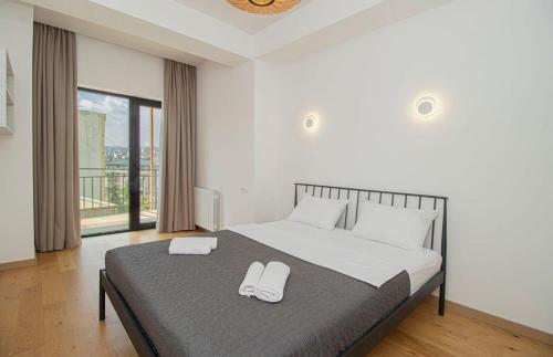 Vake Chic 2BR Comfort Home By Wehost
