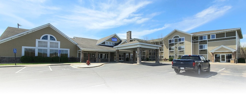 AmeriVu Inn & Suites Waconia - photo 66