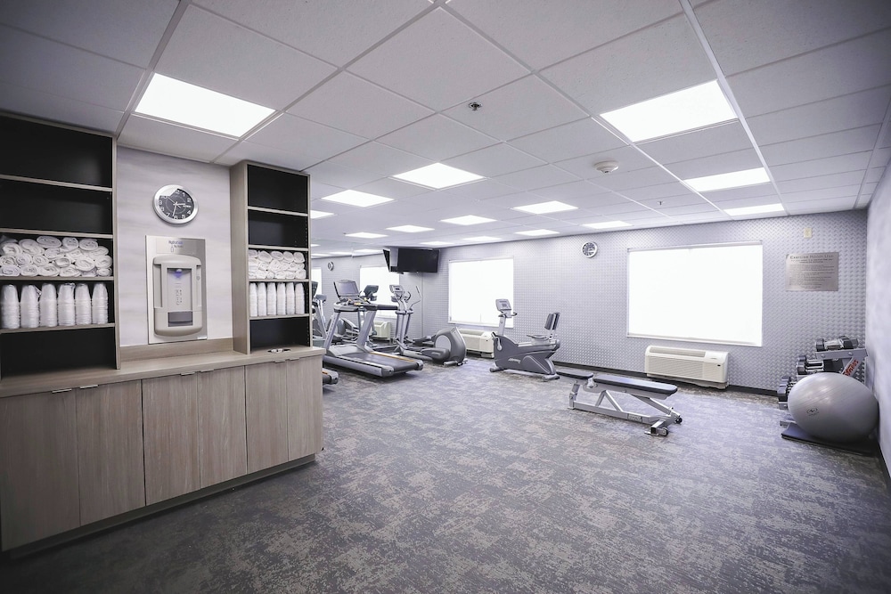 Fairfield Inn by Marriott Jackson Airport Pearl - photo 10