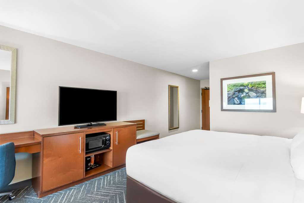 Comfort Inn & Suites Mountain Iron and Virginia - photo 17