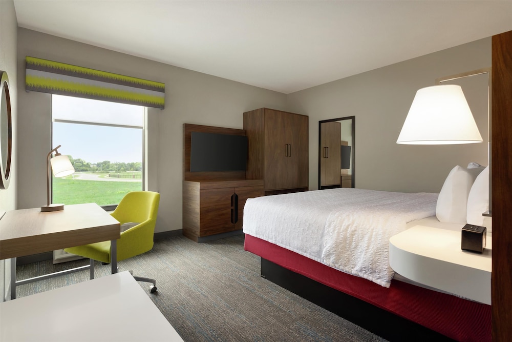 Hampton Inn Derby Wichita Southeast - photo 9