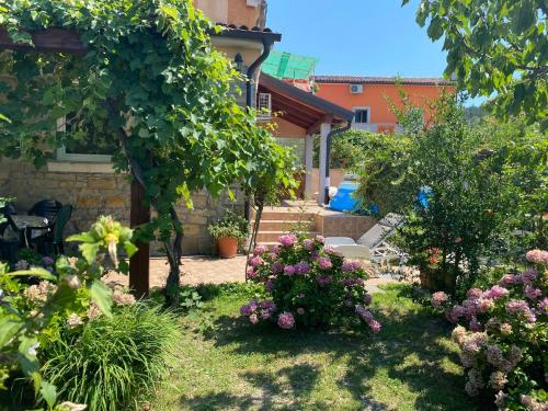 Apartment Villa Istriana — 4-Star Luxury Hotel in Koper, Slovenia