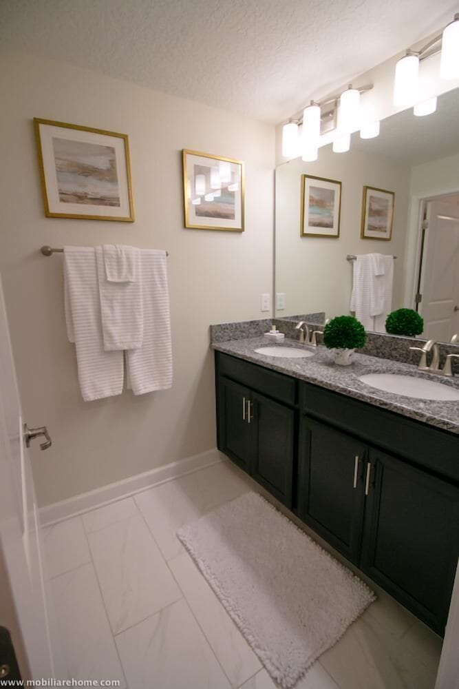1556 PD Poolside Bliss: Enchanted 4BR Townhome - photo 36