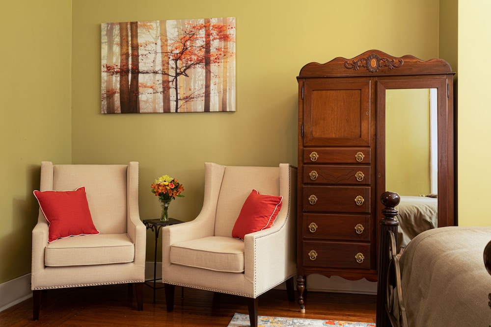 Rosemont Inn Bed & Breakfast - photo 11