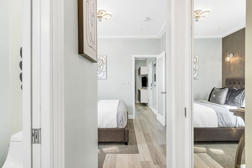 SW Beach Hotel - photo 17