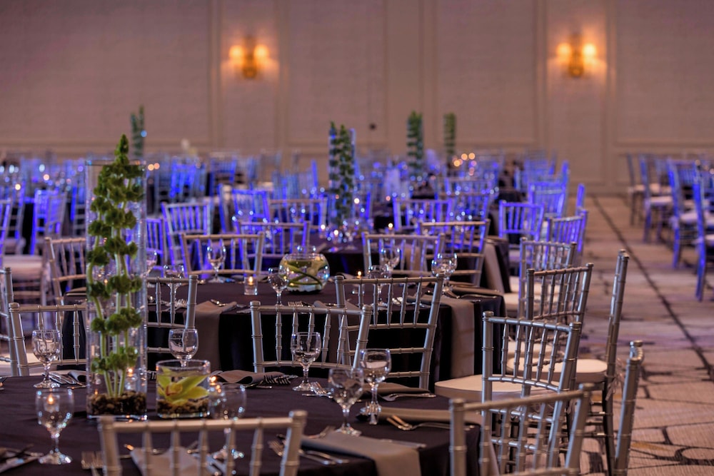 Renaissance Denver Hotel & Conference Center - photo 58