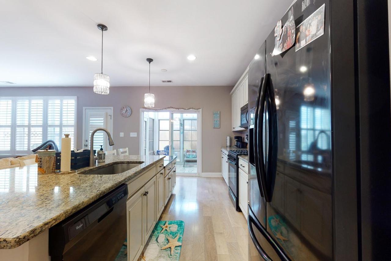 Bishops Landing 16985 Bellevue — Millville — photo 4