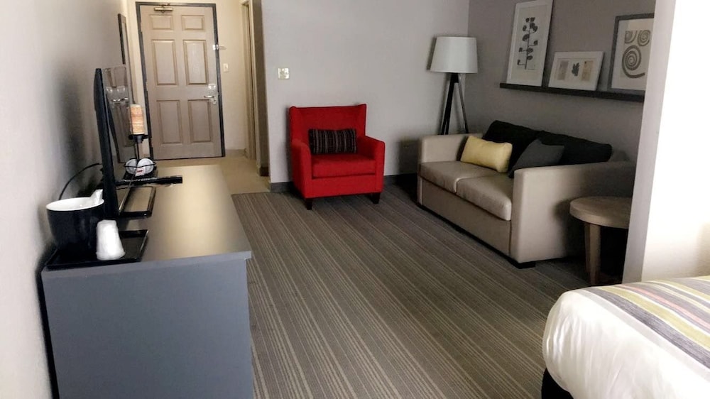 Country Inn & Suites by Radisson Indianapolis South IN - photo 10