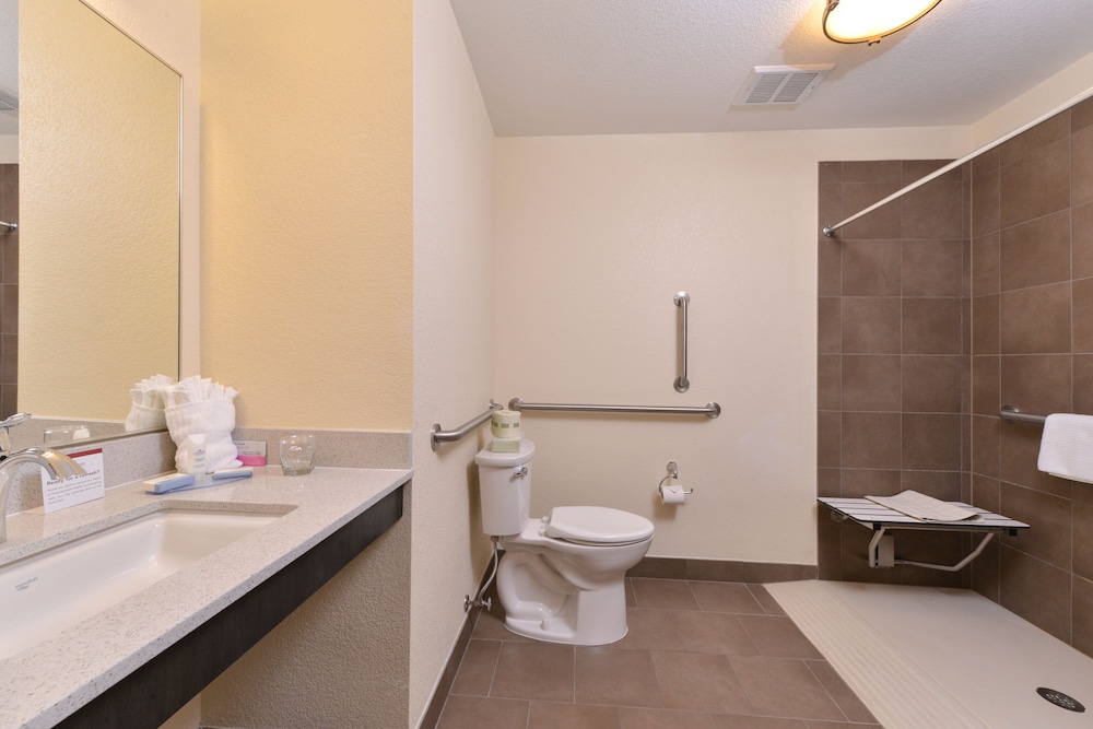 Candlewood Suites Casper by IHG - photo 24