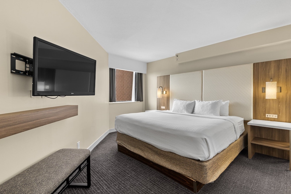 Crowne Plaza Houston Med Ctr Galleria Area by IHG - photo 22