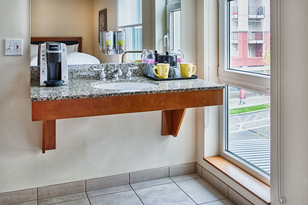 Staypineapple Watertown Hotel University District Seattle - photo 36