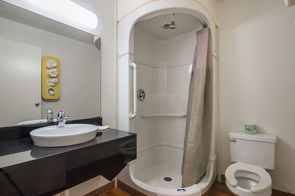 Motel 6 Bessemer AL Birmingham - photo 26