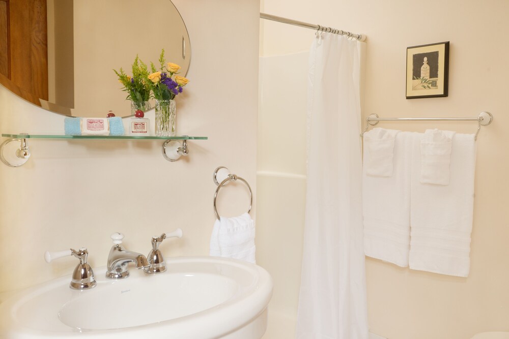 Delta Street Inn - photo 20