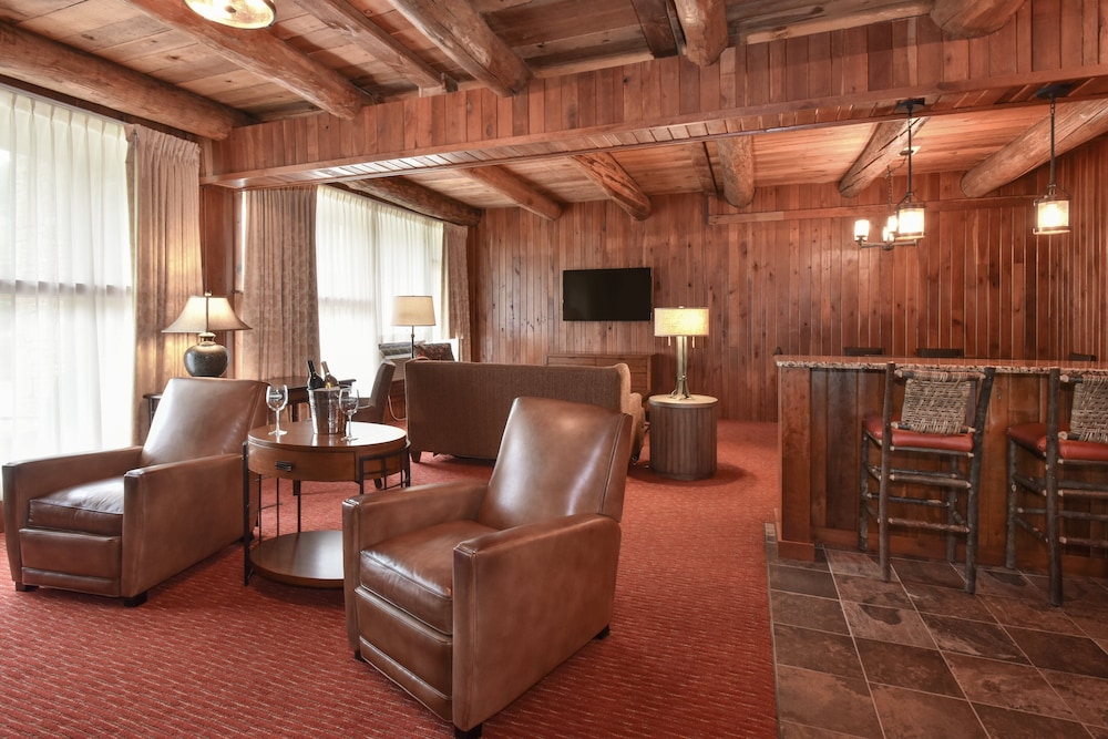 Slopeside Hotel A Vail Resorts Property - photo 43