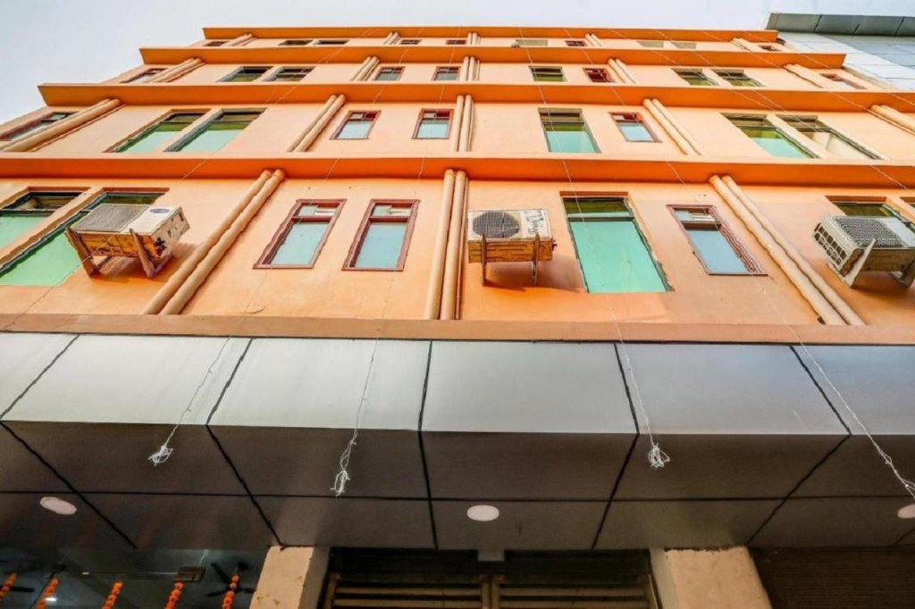 Hotel Noida Continental in Noida, India