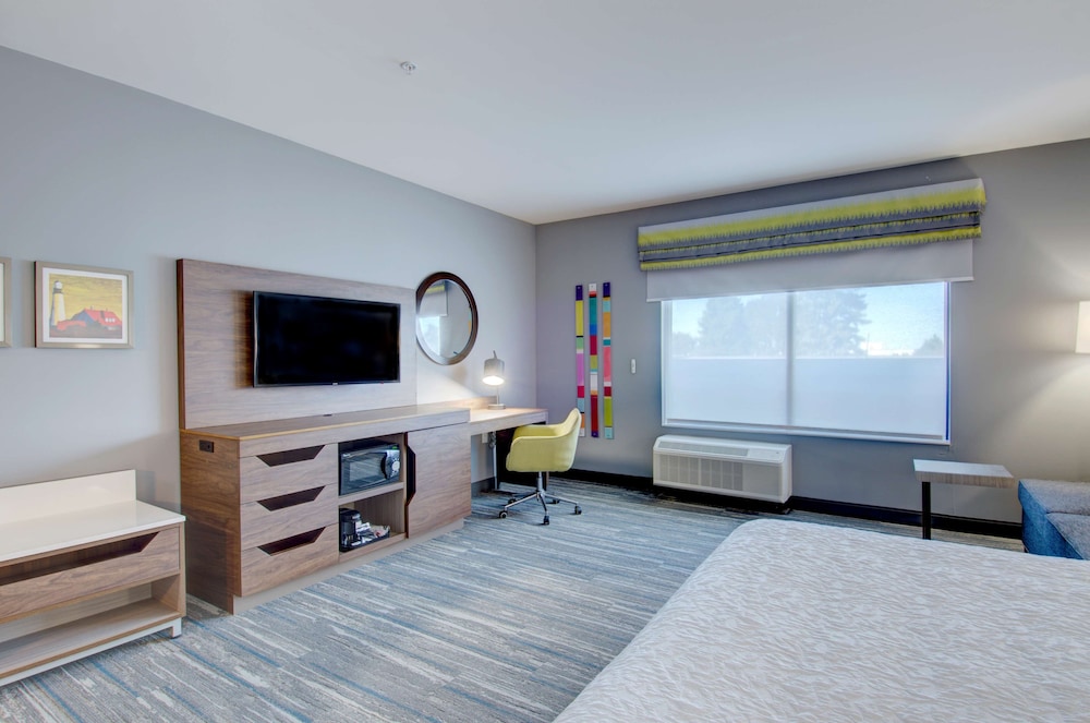 Hampton Inn & Suites Portland West - photo 34