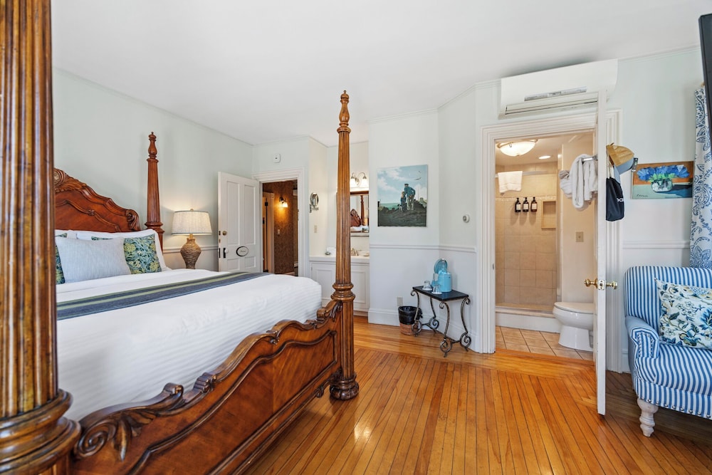 Hartstone Inn - photo 45