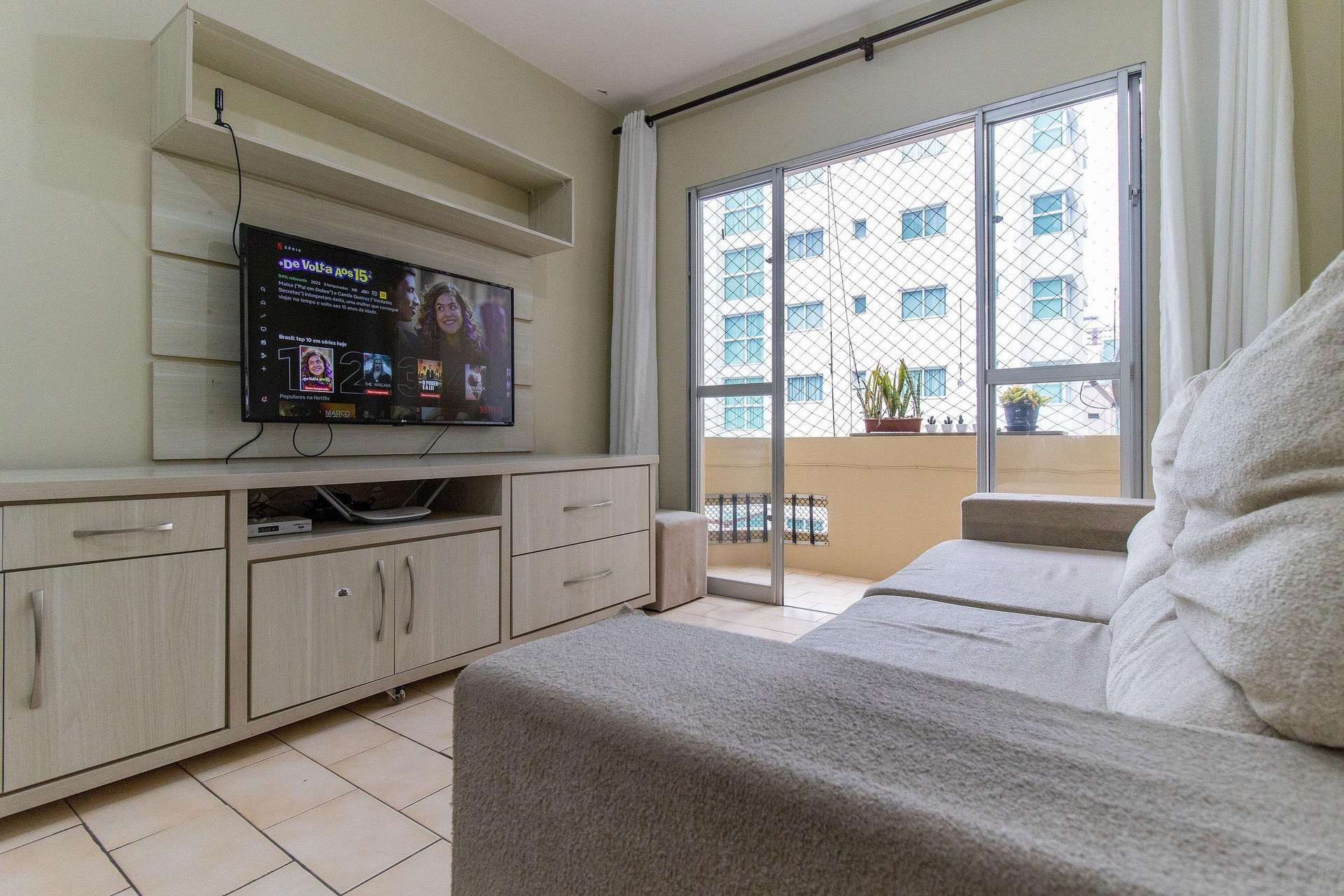 NVR64B Quadra Mar TV Smart 2DR Climatizado