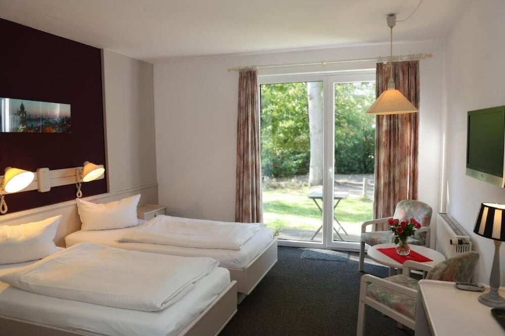 Heidenauer Hotel im Park — hotel in Heidenau