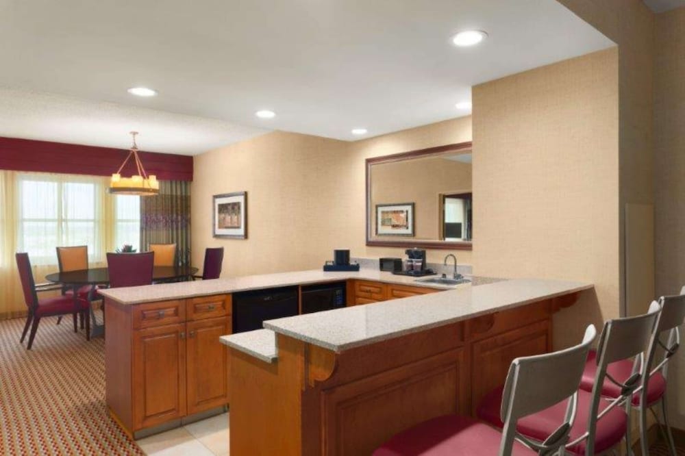 Embassy Suites Northwest Arkansas Hotel Spa & Convention - photo 29