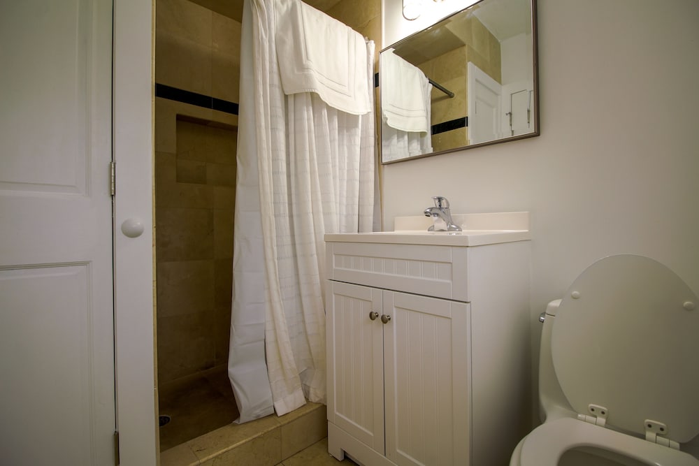 Shore View Hotel - photo 39