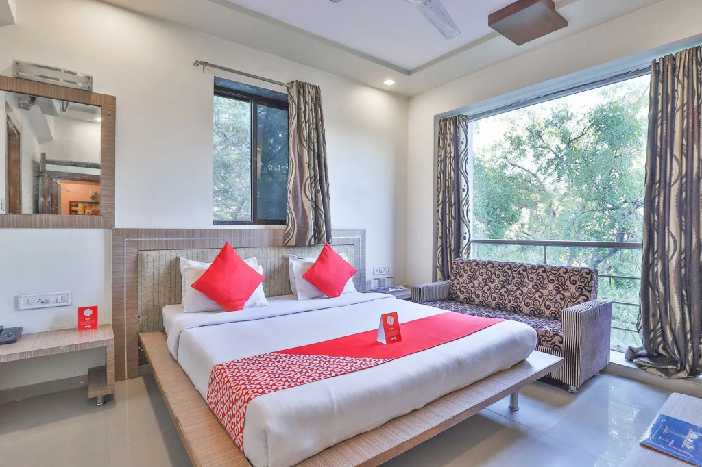 Hotel The Grand Pritam in Gandhinagar, India