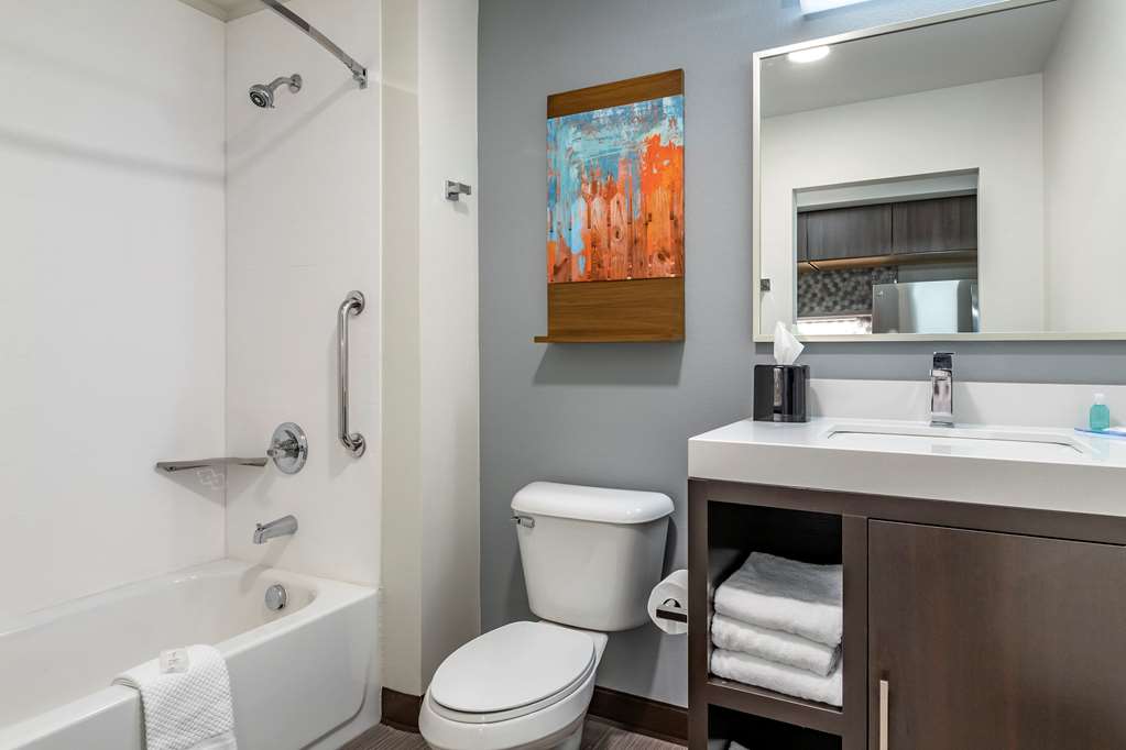 MainStay Suites Waukee West Des Moines - photo 9