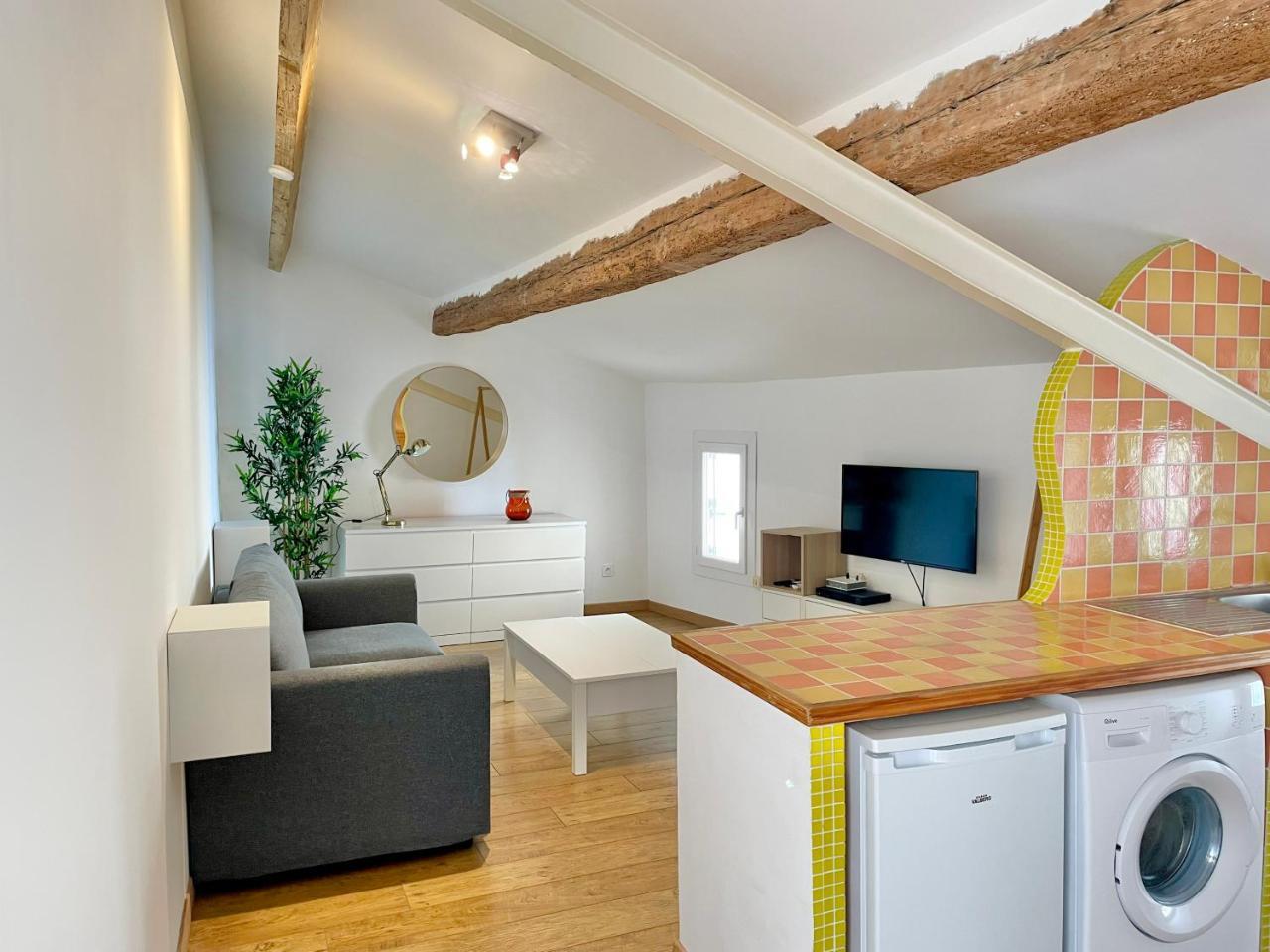Grand Studio Sur la Marine - last minute hotel in Sete
