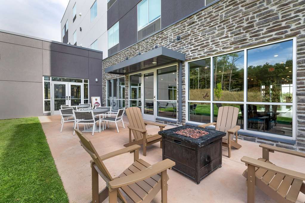 Best Western Plus Grand Rapids MN - photo 10