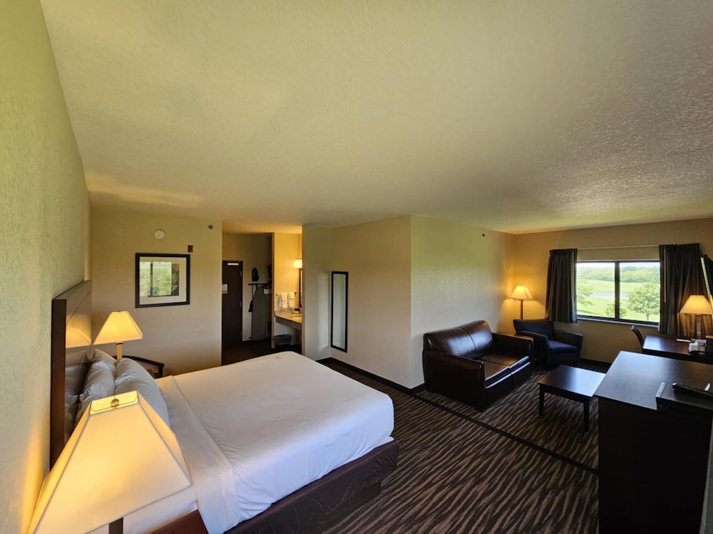 Cobblestone Inn & Suites Maryville - photo 21