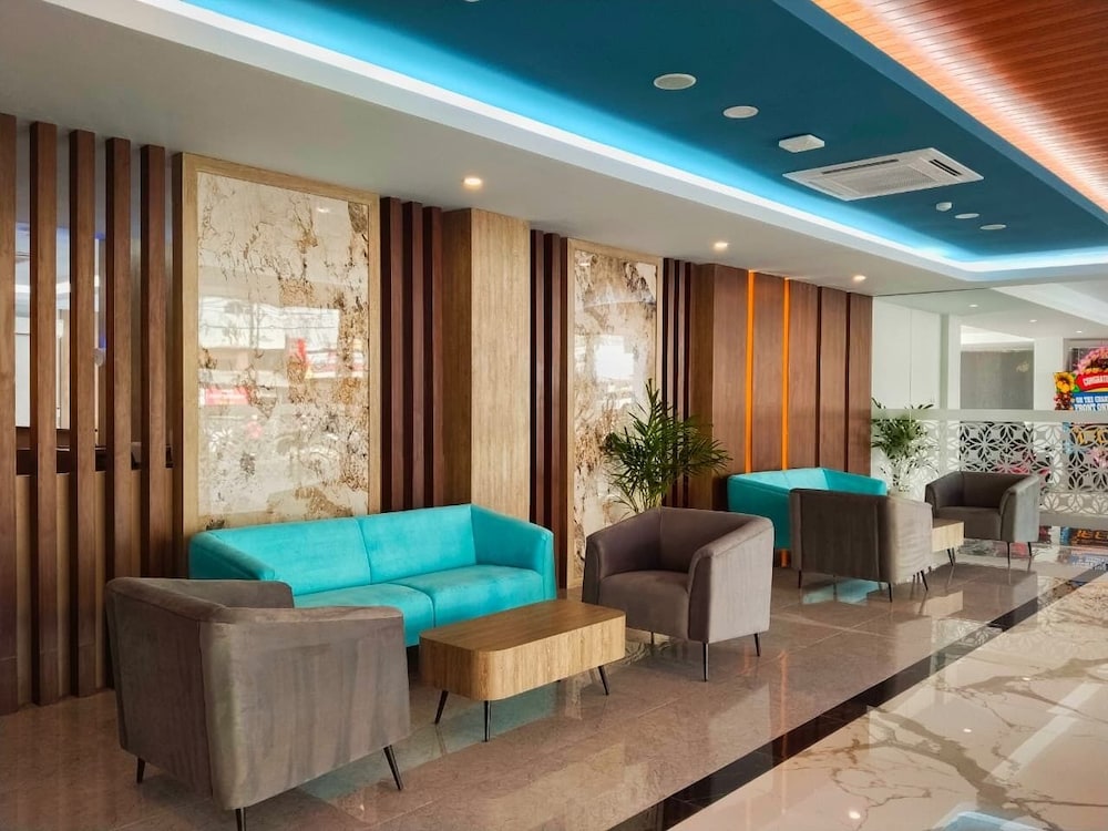 Front One Luxe Hotel Solo in Surakarta, Indonesia