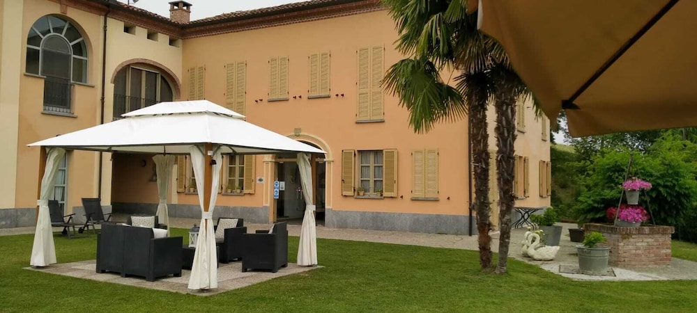 La Regibussa Hotel Ristorante in Asti, Italy