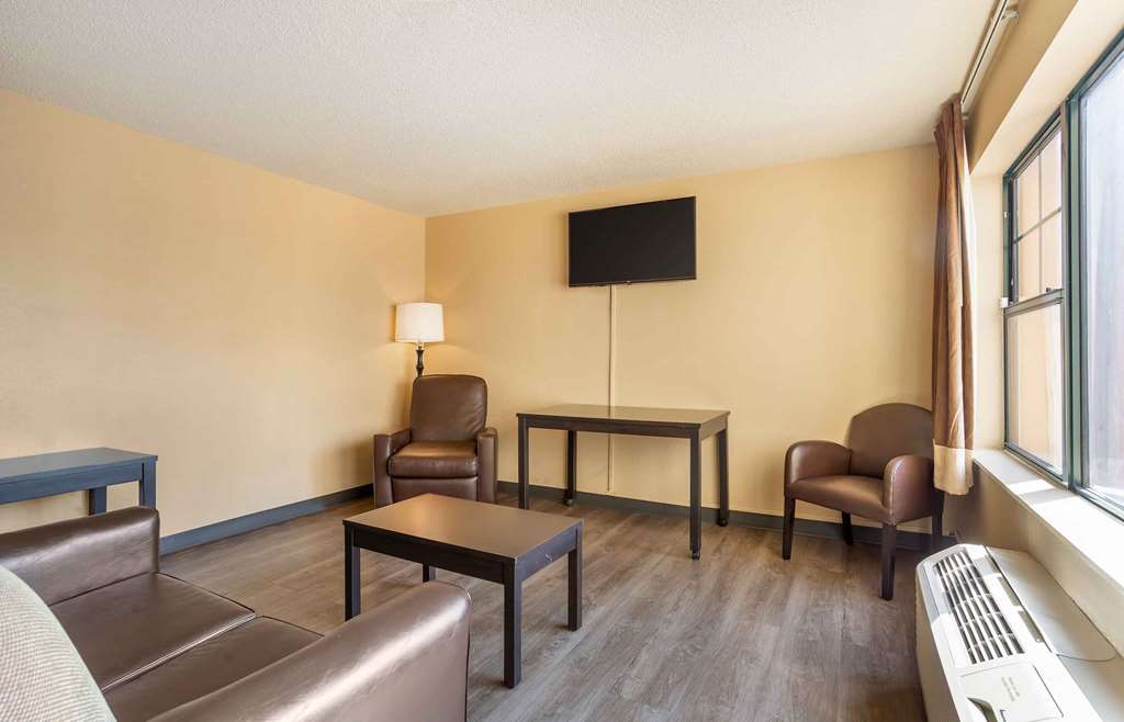 Extended Stay America Suites Somerset Franklin - photo 30